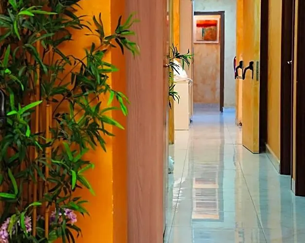 Hotel Ferrari 2*